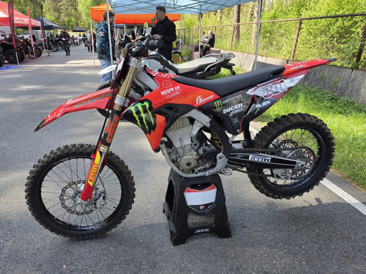 Ducati Desmo 450 MX Foto: iAuto