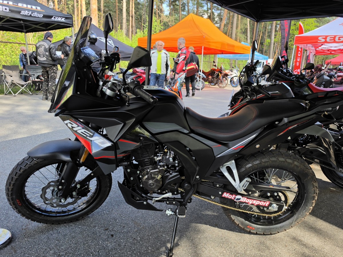 Rieju Aventura 125 Foto: iAuto