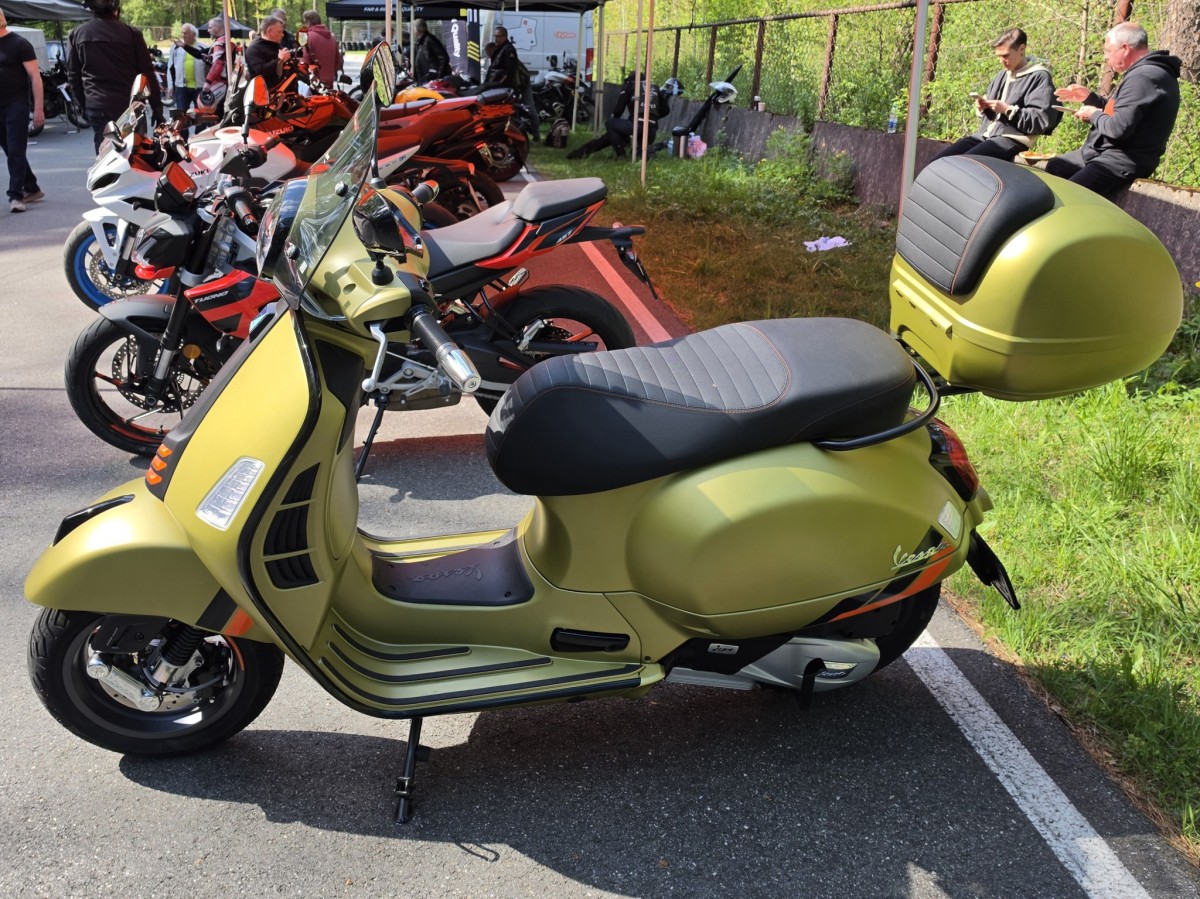 Vespa GTS 125 Super Sport Foto: iAuto